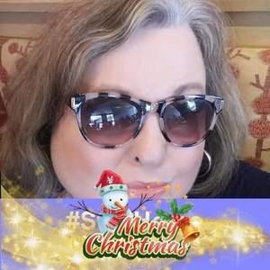 Meet your Posher, Sheri